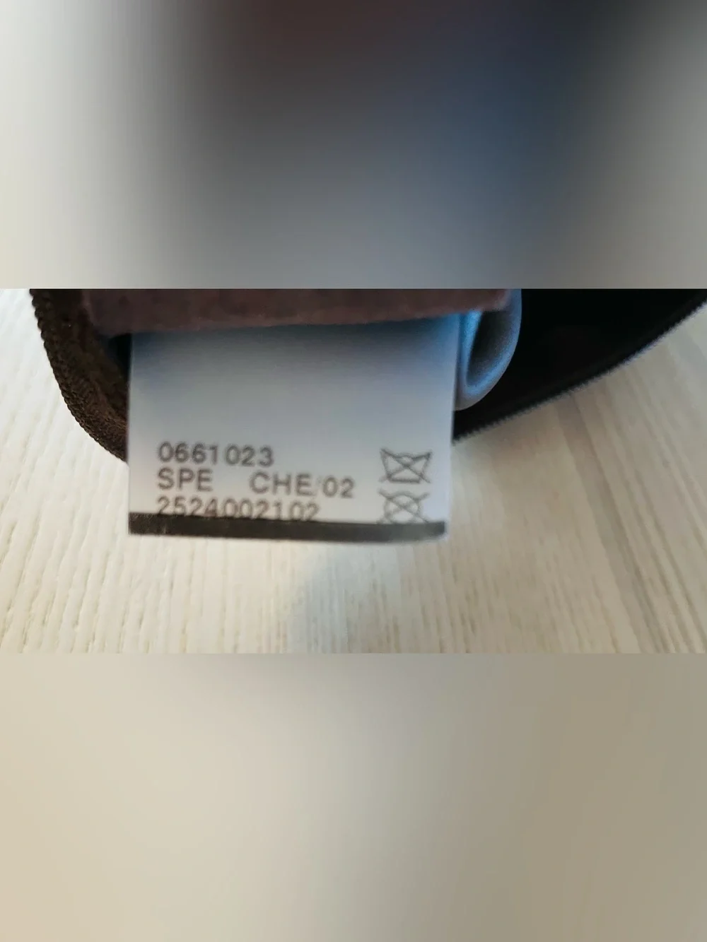 Longchamp away smoke luggage
